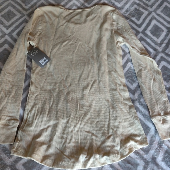 Disney's Winnie the Pooh Long Sleeve T-shirt - Picture 3 of 3